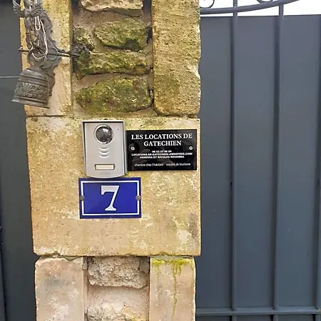 La Jolie Bed & Breakfast Javrezac